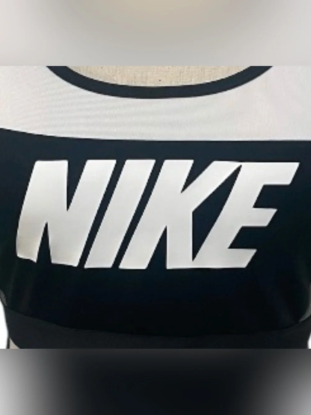 Nike Dri-FIT Black & White Logo Crossback Padded Sports Bra Size M